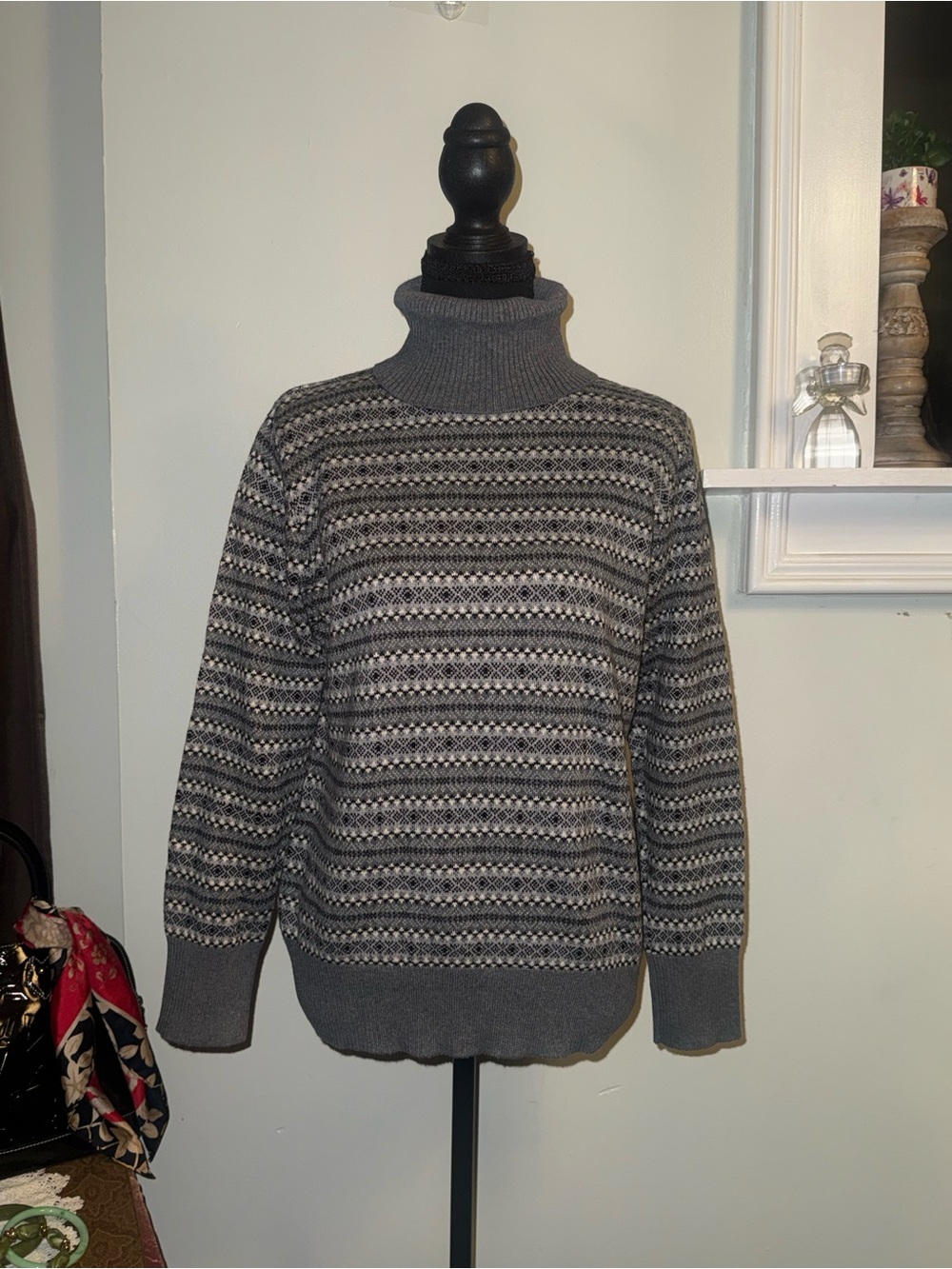 L.L Bean Classic Gray Patterned Turtleneck Sweater